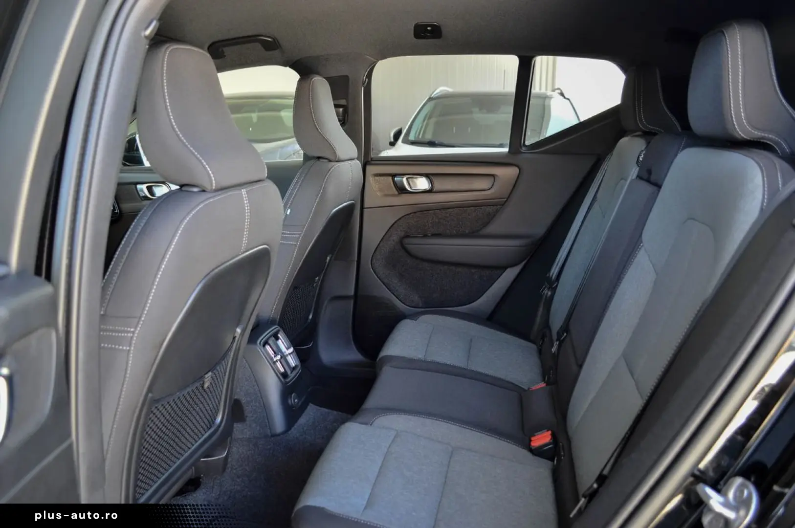 2023 Volvo XC-40 T5 Recharge Inscription Plug In Hybrid Benz