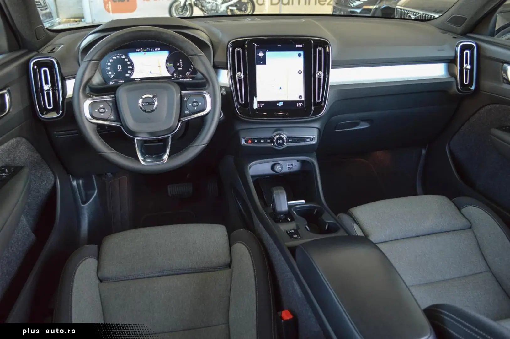 2023 Volvo XC-40 T5 Recharge Inscription Plug In Hybrid Benz