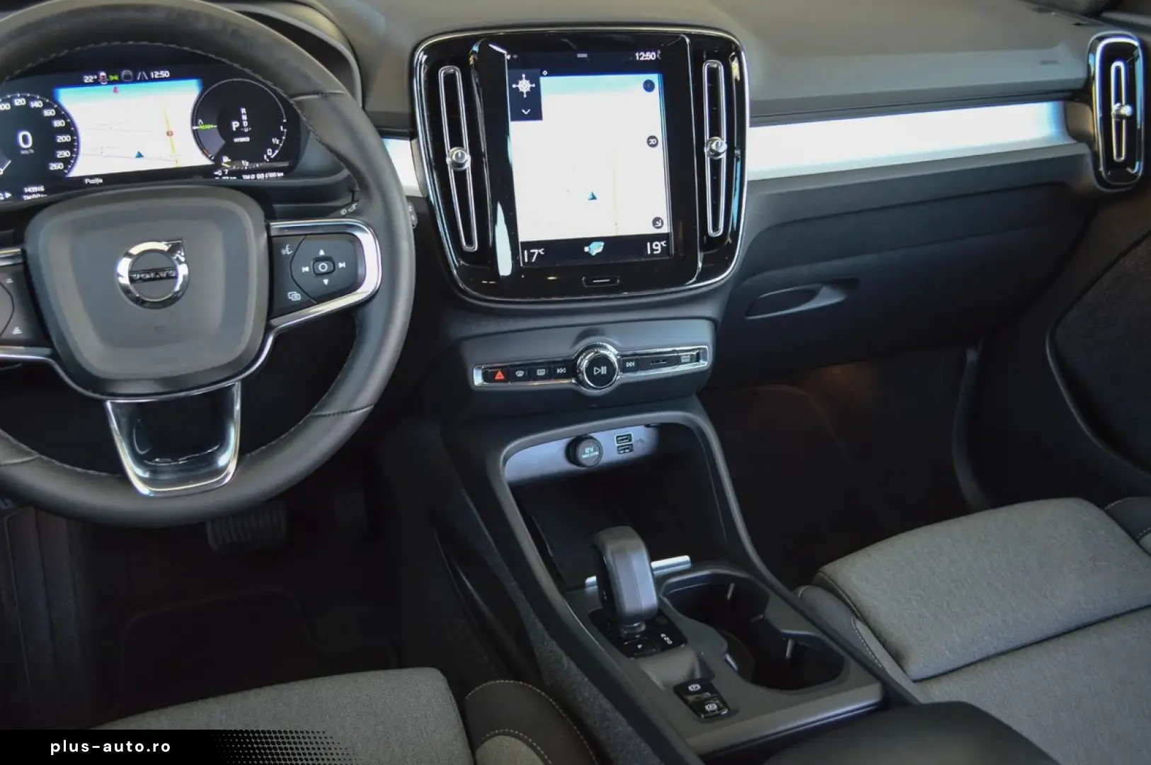 2023 Volvo XC-40 T5 Recharge Inscription Plug In Hybrid Benz