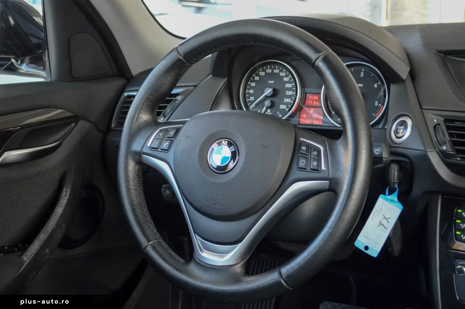 BMW X1 2013 — imagine 17