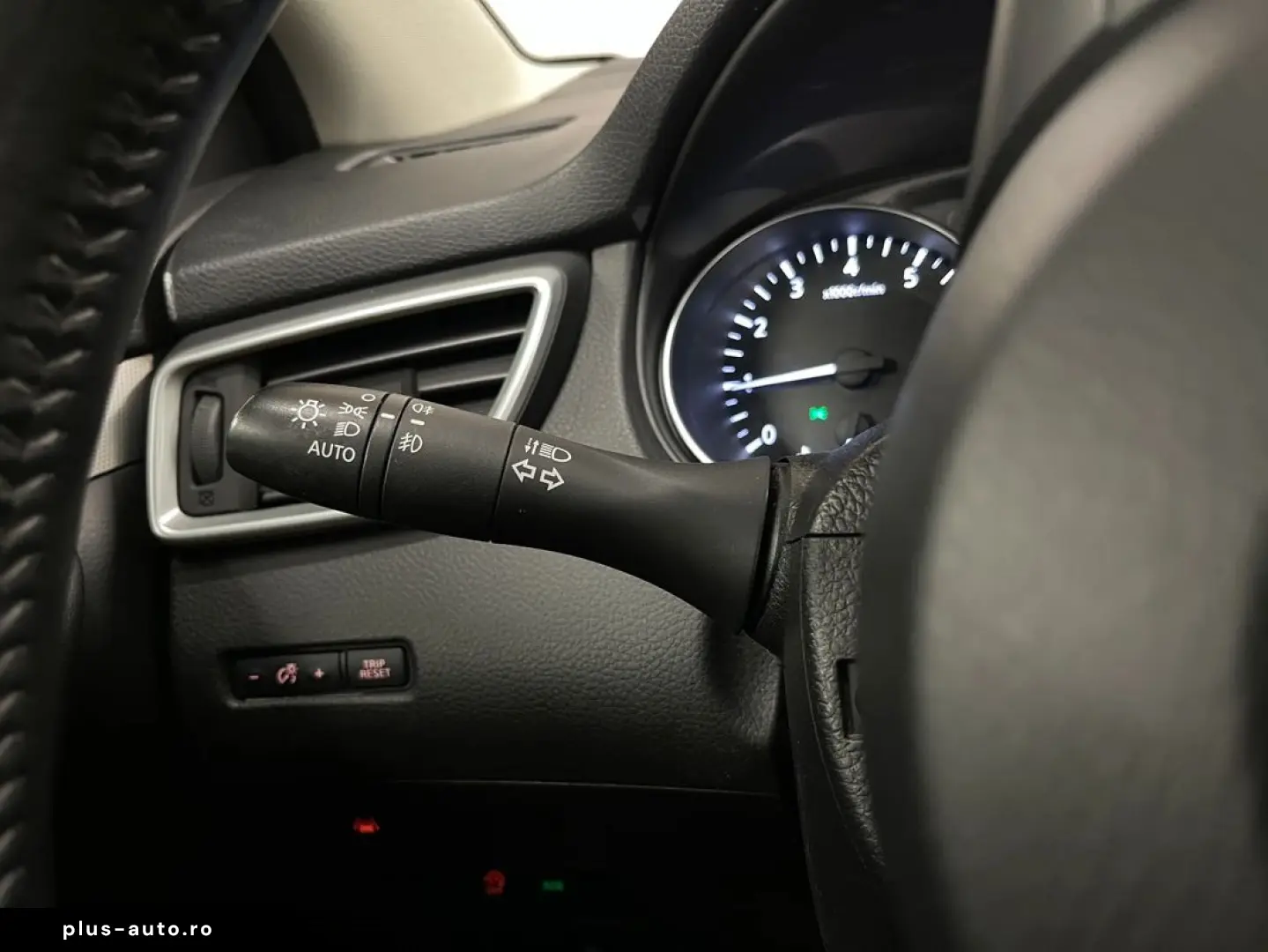 NISSAN Qashqai 2020 — imagine 16