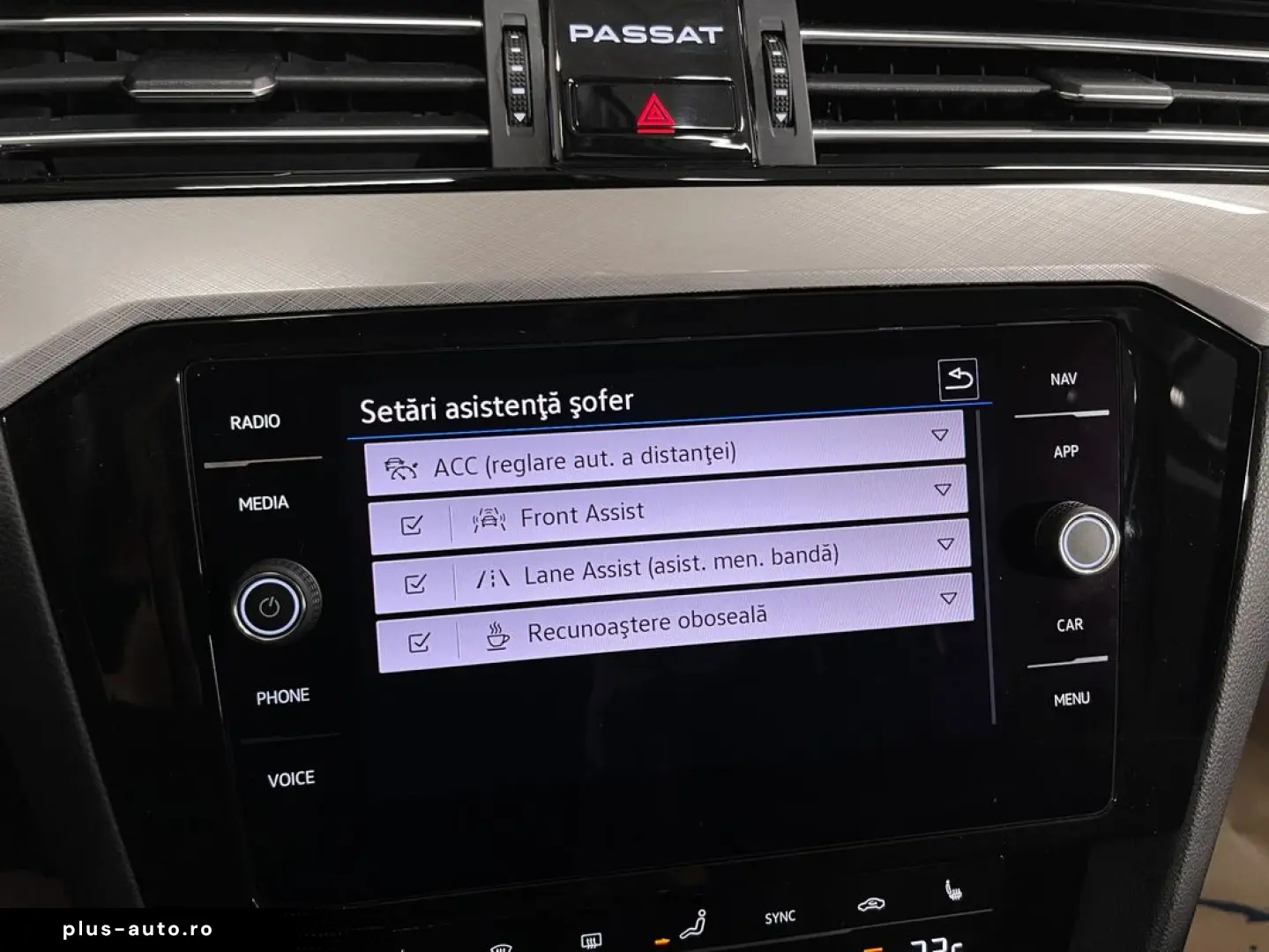 VOLKSWAGEN Passat 2023 — imagine 6