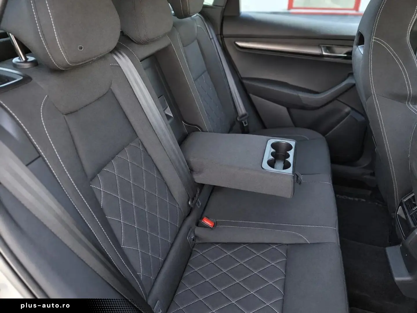 Skoda Karoq 2.0 TSI 4x4 Dsg Sportline