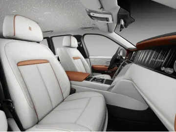 Rolls Royce Cullinan Silver Badge Serie II