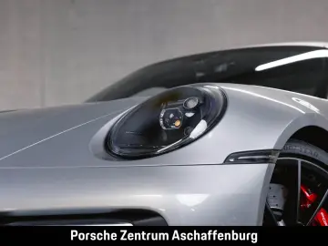 PORSCHE 911 Carrera 4 GTS GT-Sportlenkrad