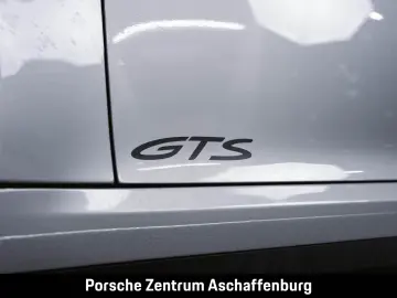 PORSCHE 911 Carrera 4 GTS GT-Sportlenkrad