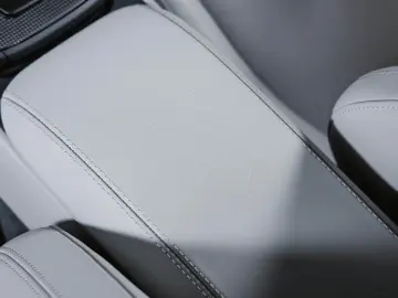 PORSCHE 911 Carrera 4 GTS GT-Sportlenkrad