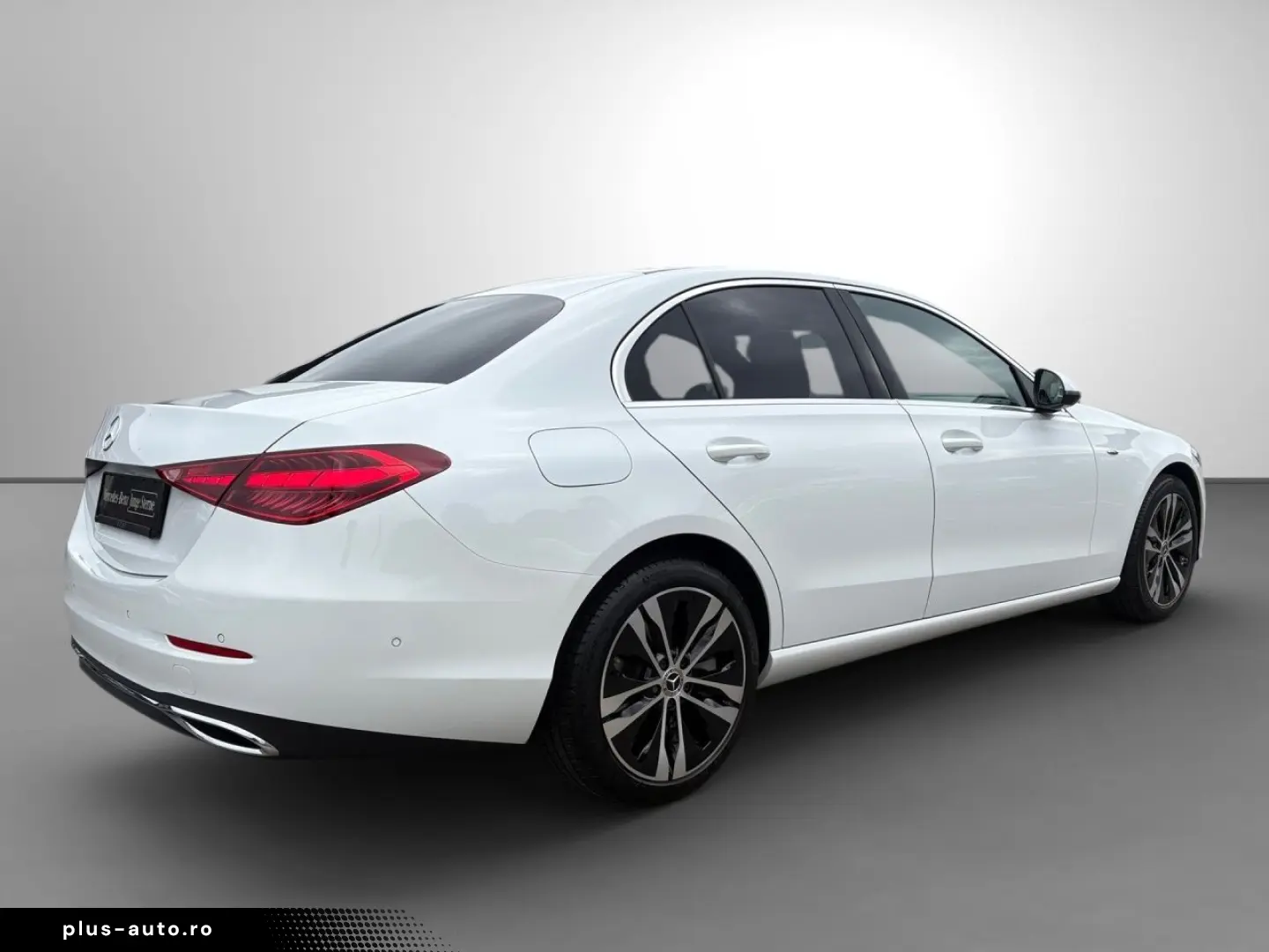 MERCEDES-BENZ C 300 e Avantgarde Distronic Memory