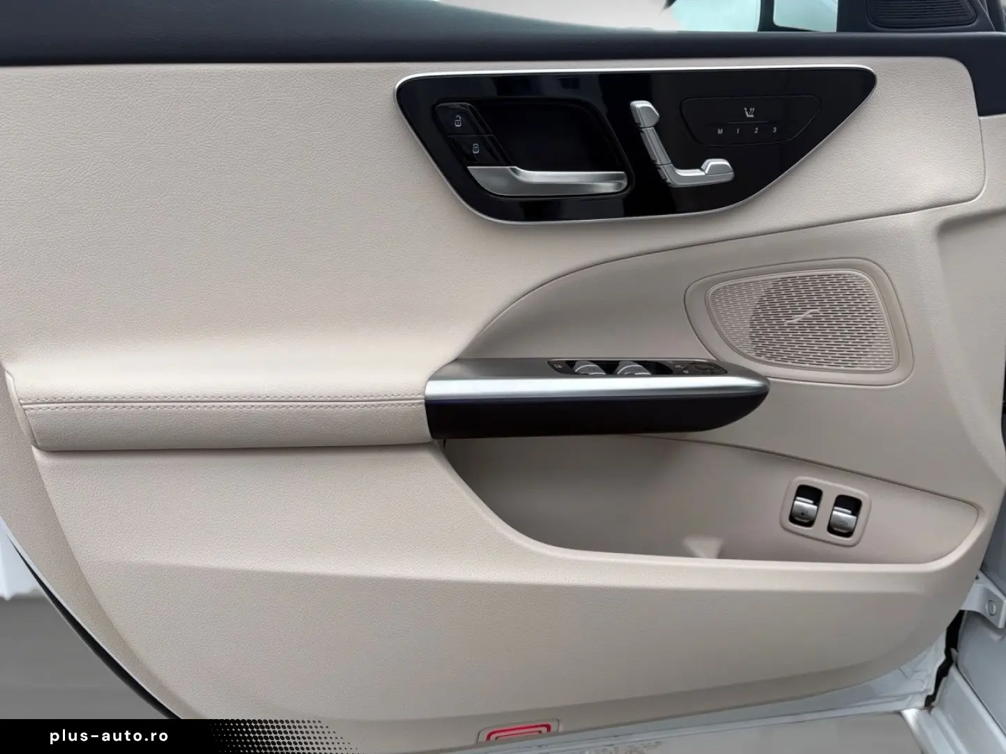 MERCEDES-BENZ C 300 e Avantgarde Distronic Memory