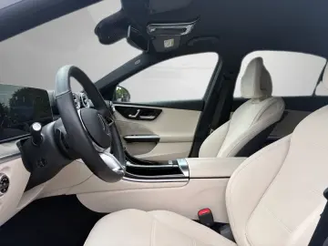 MERCEDES-BENZ C 300 e Avantgarde Distronic Memory