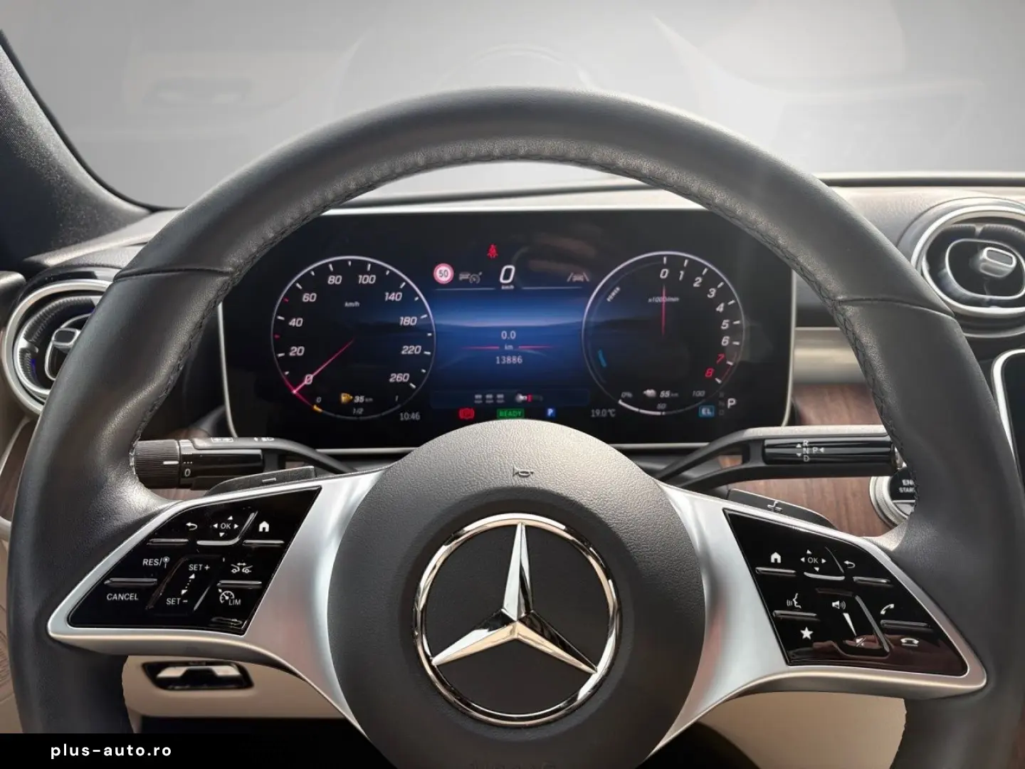 MERCEDES-BENZ C 300 e Avantgarde Distronic Memory