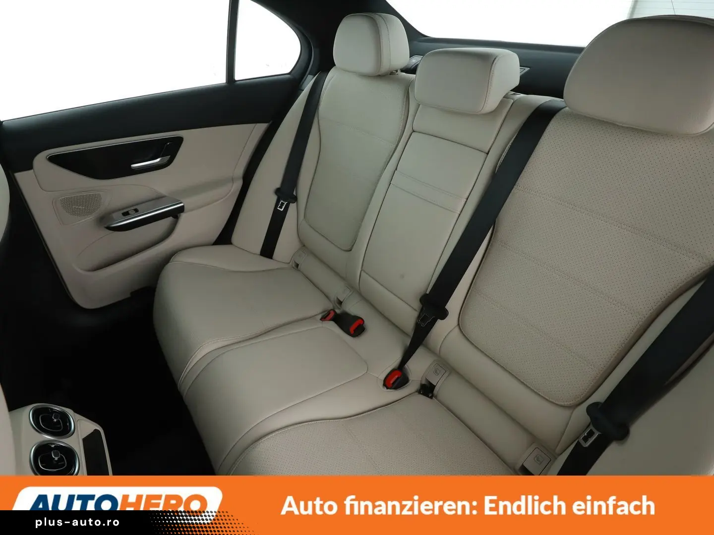 MERCEDES-BENZ C-Klasse C300e Avantgarde Aut. NAVI LED TEMPO