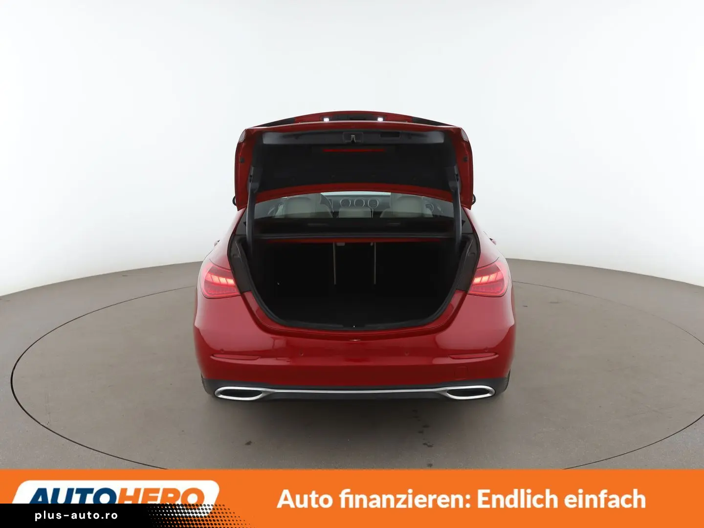 MERCEDES-BENZ C-Klasse C300e Avantgarde Aut. NAVI LED TEMPO
