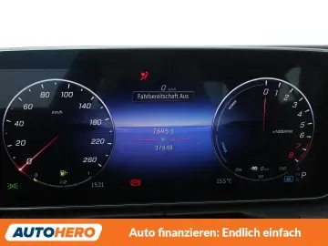 MERCEDES-BENZ C-Klasse C300e Avantgarde Aut. NAVI LED TEMPO
