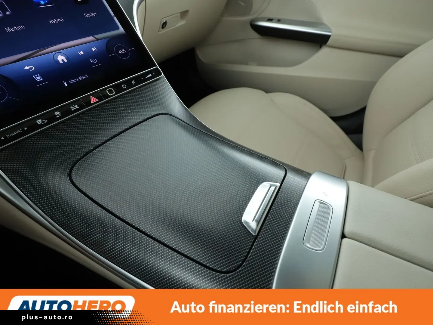 MERCEDES-BENZ C-Klasse C300e Avantgarde Aut. NAVI LED TEMPO