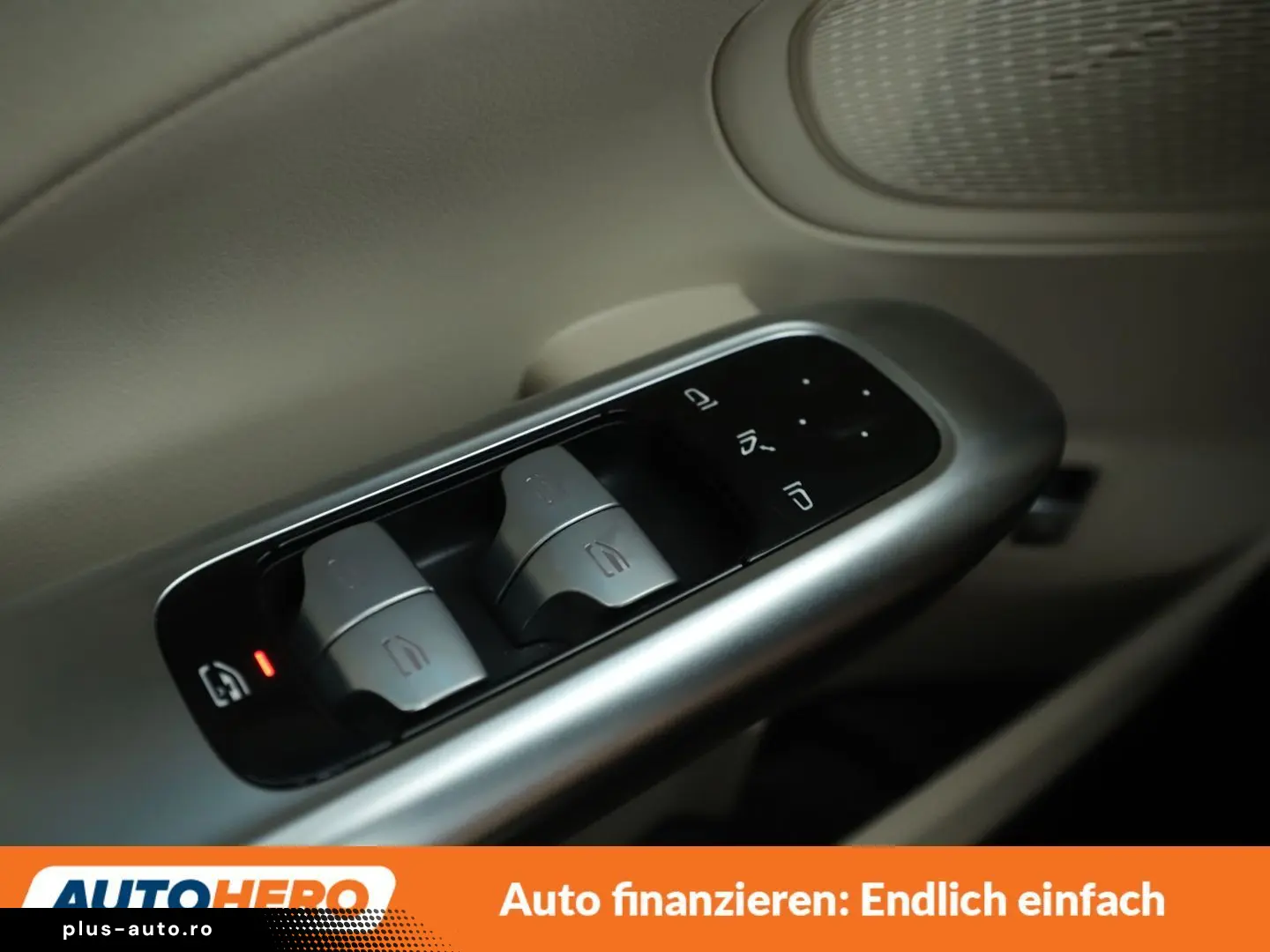 MERCEDES-BENZ C-Klasse C300e Avantgarde Aut. NAVI LED TEMPO