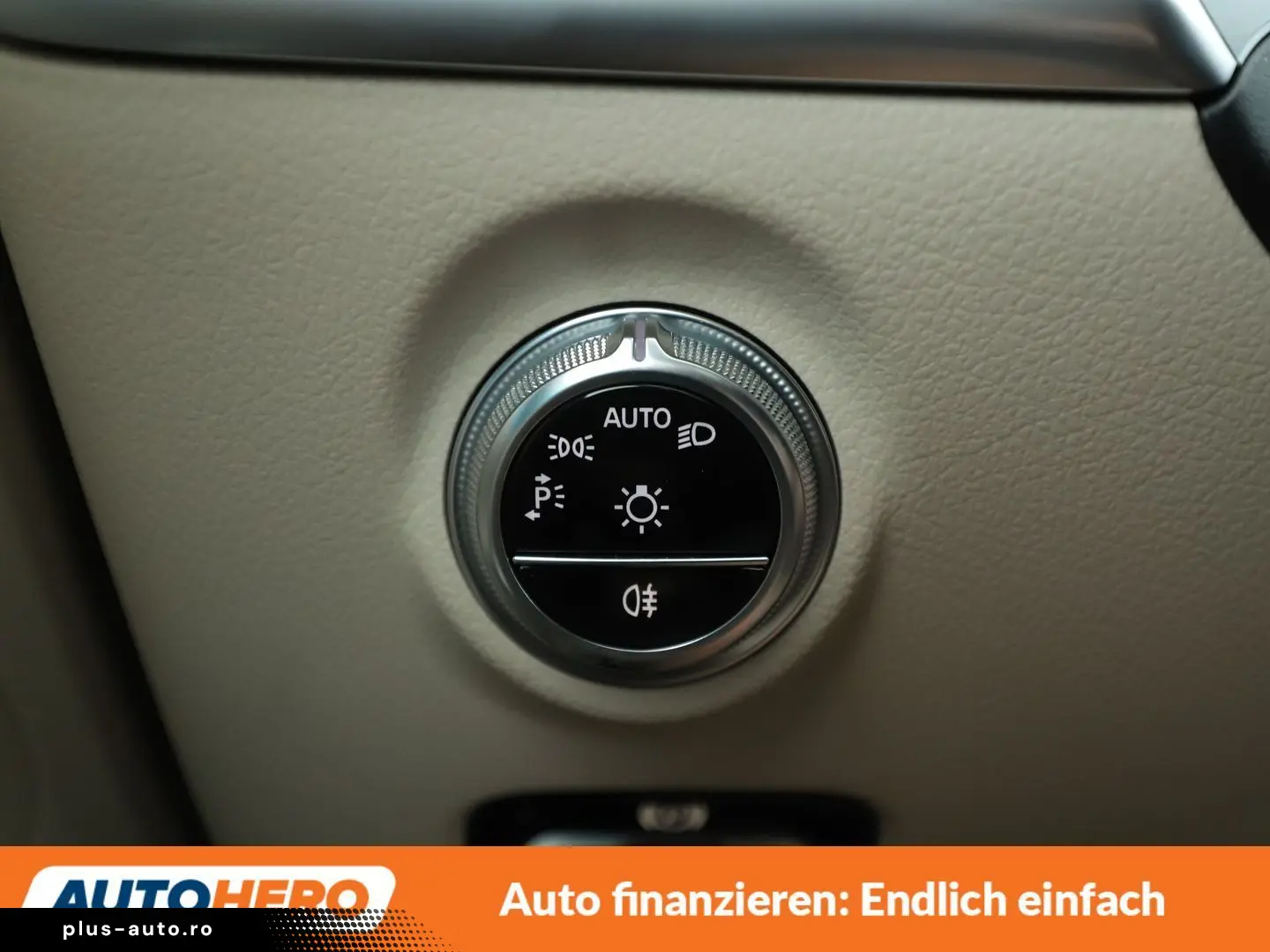MERCEDES-BENZ C-Klasse C300e Avantgarde Aut. NAVI LED TEMPO