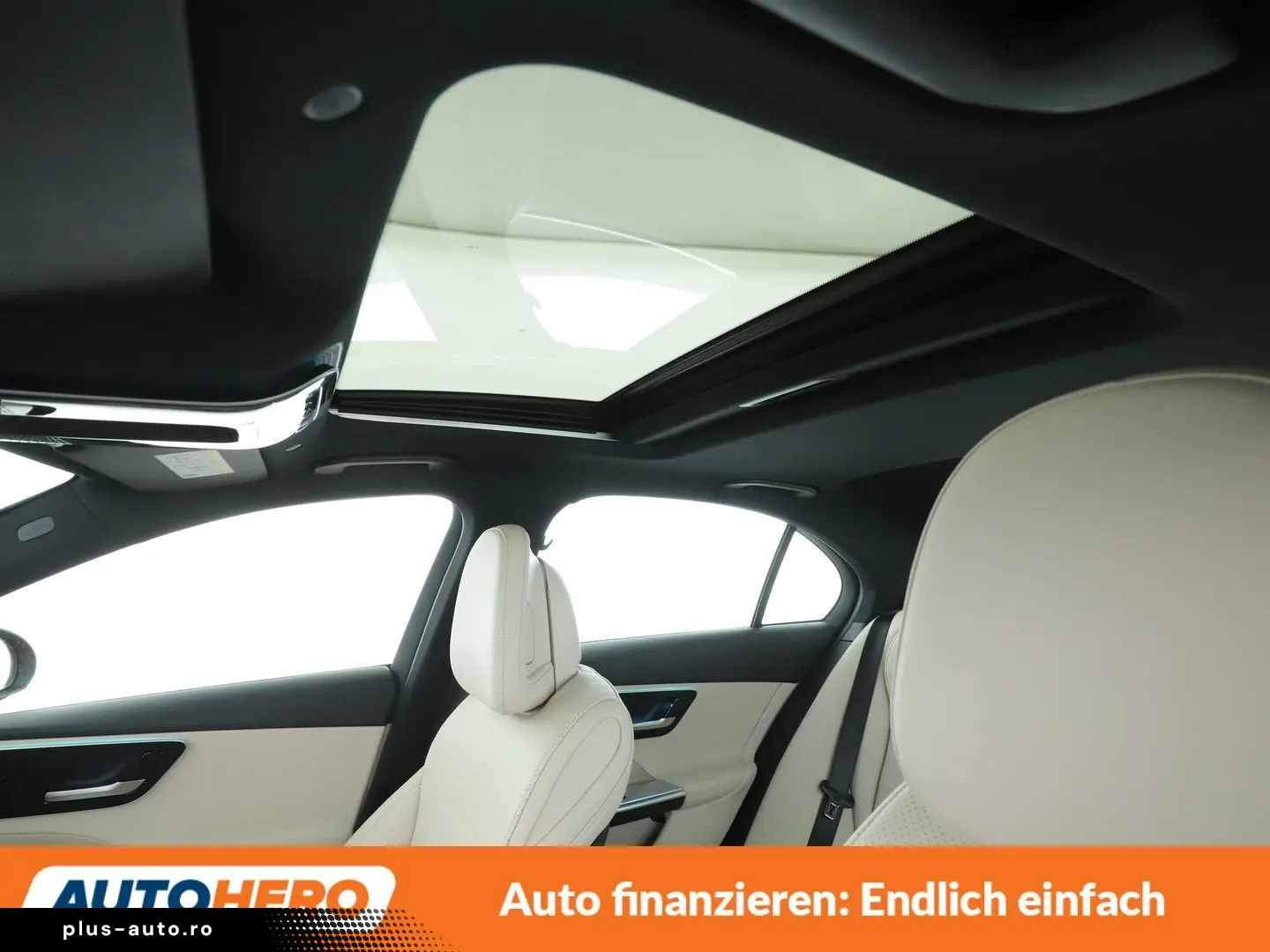 MERCEDES-BENZ C-Klasse C300e Avantgarde Aut. NAVI LED TEMPO