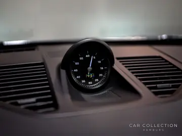 PORSCHE 992.2 Carrera 4 GTS   LED   BOSE   18 Wege