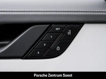 PORSCHE 992 .2 Carrera 4 GTS  Hubdach PASM 18-Wege BOSE