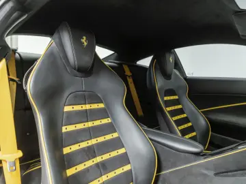 FERRARI Carbon Lenkrad LEDS VOLL