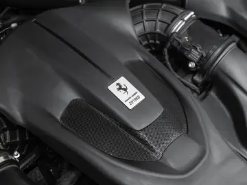 FERRARI Carbon Lenkrad LEDS VOLL