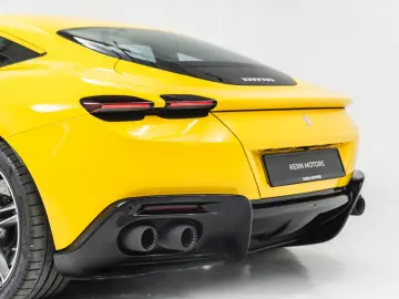 FERRARI Carbon Lenkrad LEDS VOLL