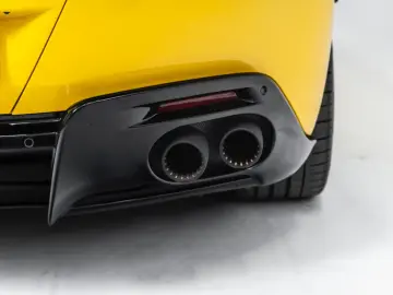 FERRARI Carbon Lenkrad LEDS VOLL