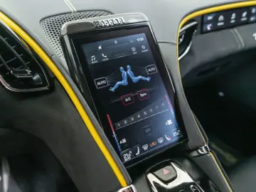FERRARI Carbon Lenkrad LEDS VOLL