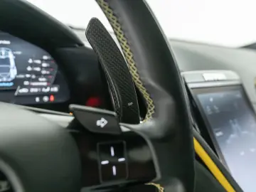 FERRARI Carbon Lenkrad LEDS VOLL