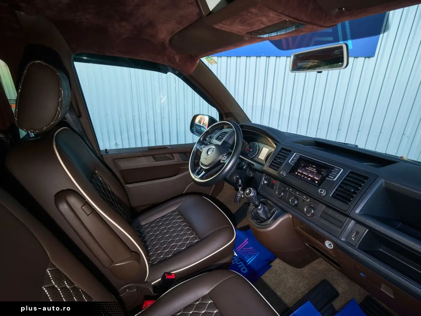 VOLKSWAGEN Transporter 2018 — imagine 7