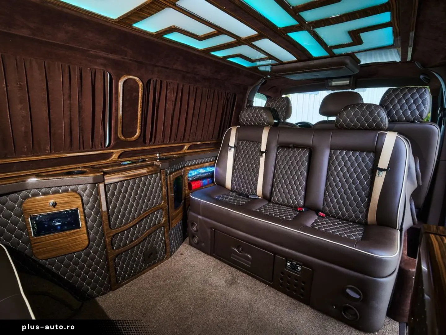 VOLKSWAGEN Transporter 2018 — imagine 36