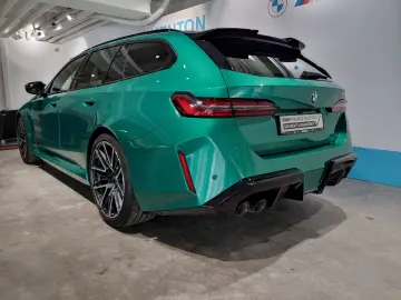 BMW M5 Touring Panorama 360 Sitzbelüftung Lenkr.hzg.