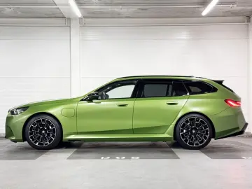 BMW M5 Touring   Pano   HUD   Frozen Tampa Bay