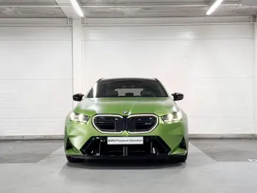 BMW M5 Touring   Pano   HUD   Frozen Tampa Bay