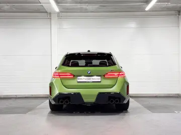 BMW M5 Touring   Pano   HUD   Frozen Tampa Bay