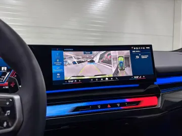 BMW M5 Touring   Pano   HUD   Frozen Tampa Bay