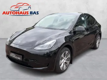 TESLA Model Y SR   Mwst ausweisbar   1.Hand