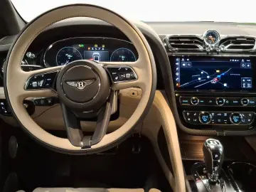 Bentley Bentayga V8 Azure