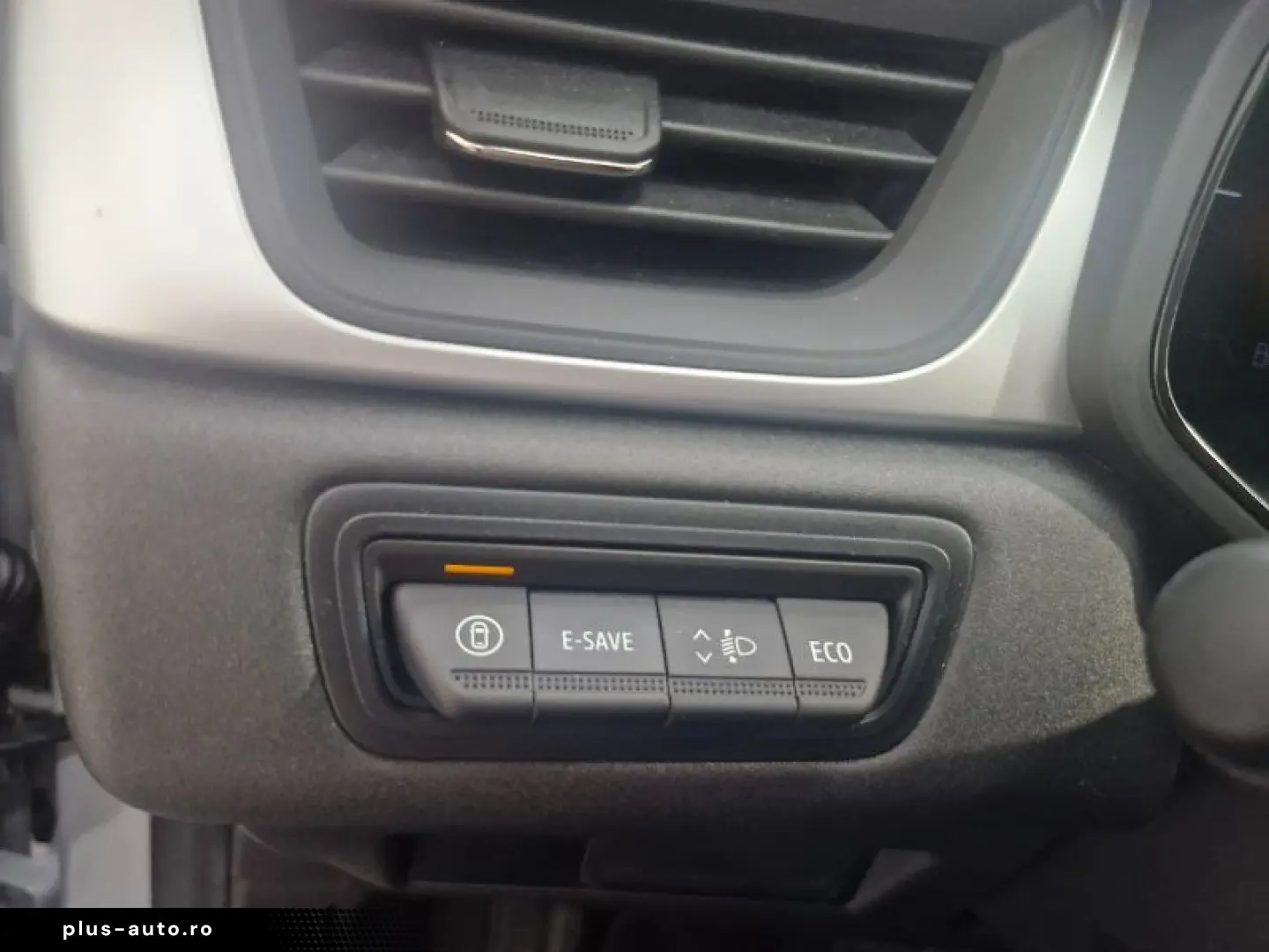 RENAULT CAPTUR 1.6 E-Tech 145 evolution