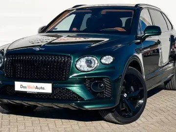 Bentley Bentayga First Edition EWB Azure Panorama