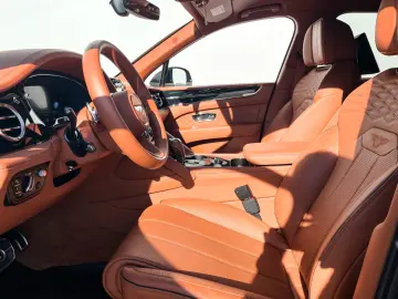 Bentley Bentayga First Edition EWB Azure Panorama