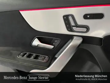 MERCEDES-BENZ A 45 S 4M AMG Prem Night II DriversP Pano Burm