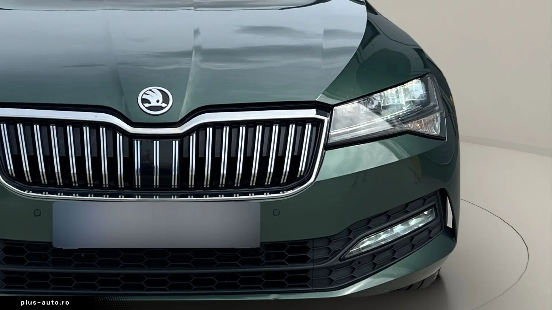 Skoda Superb 1.6 TDI DSG Style