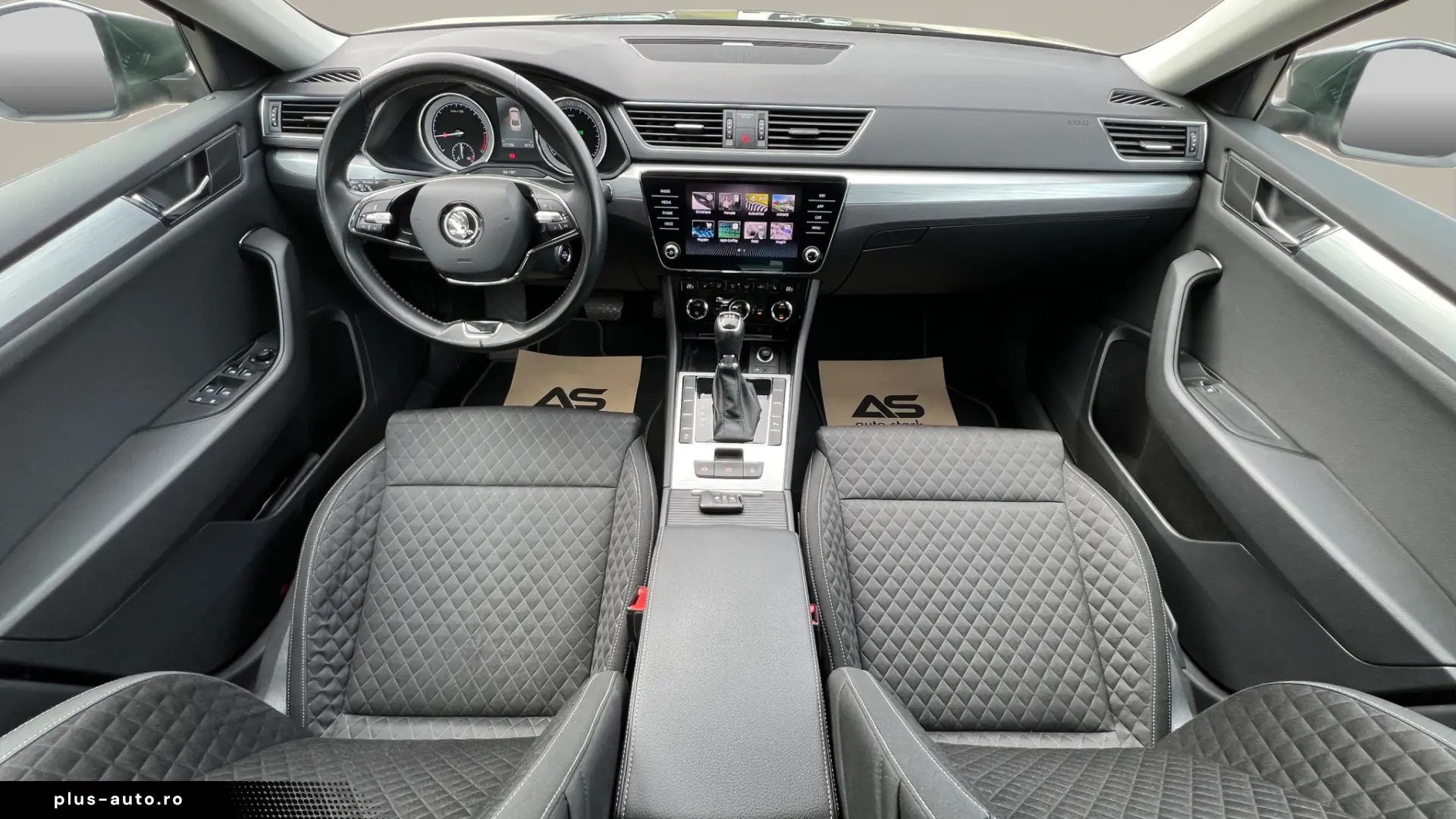 Skoda Superb 1.6 TDI DSG Style