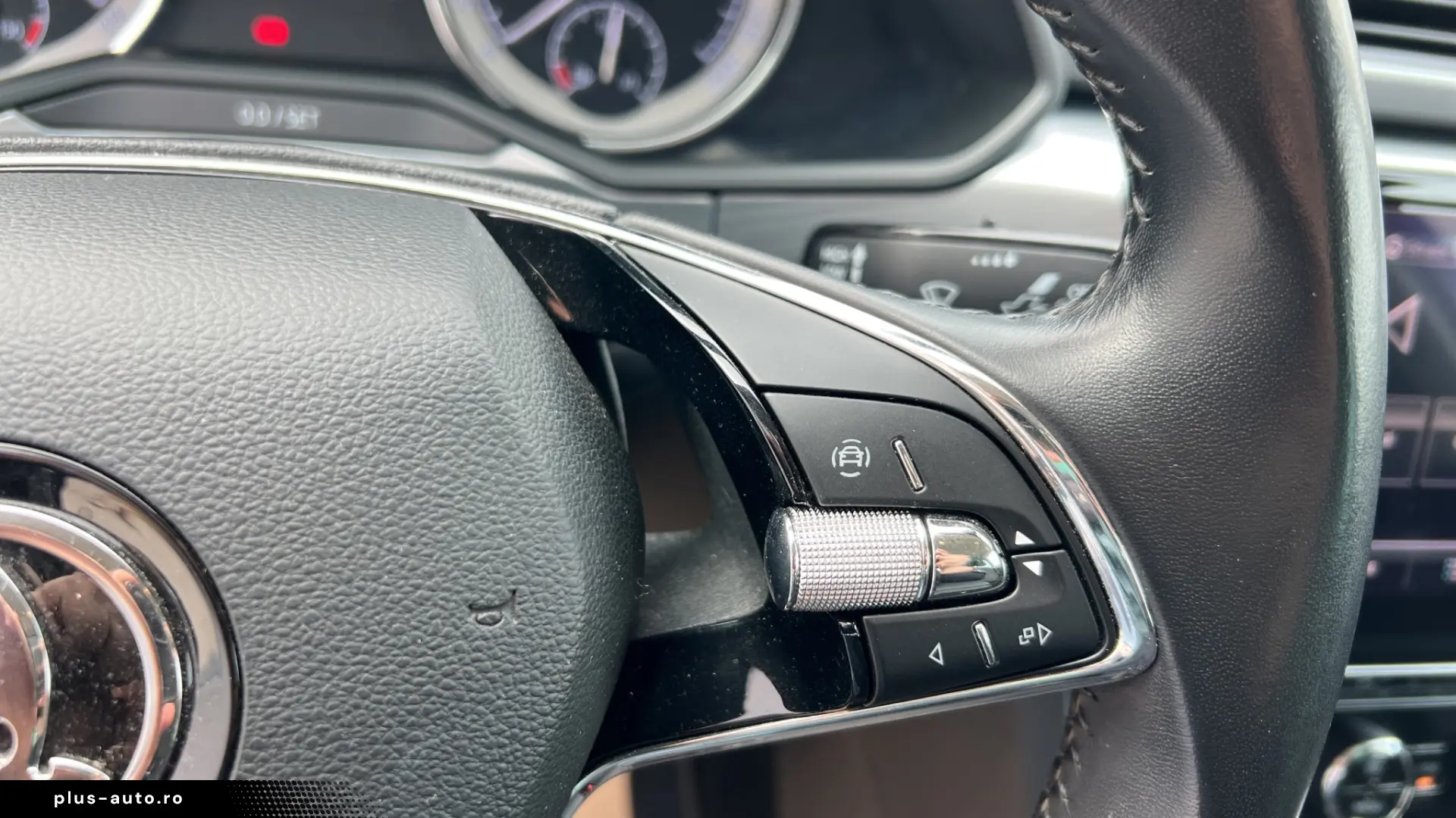Skoda Superb 1.6 TDI DSG Style