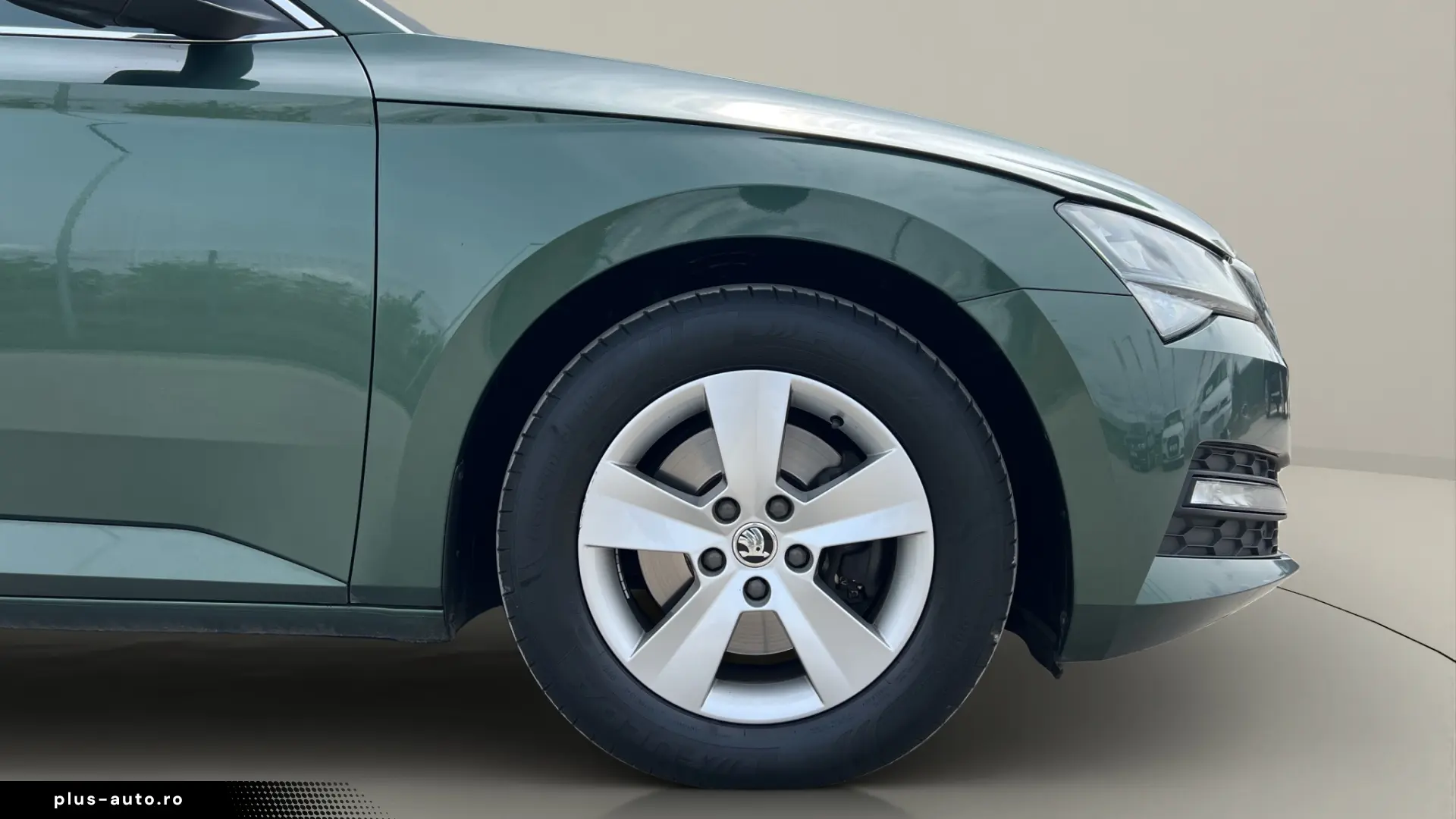 Skoda Superb 1.6 TDI DSG Style