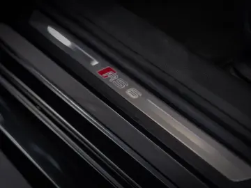 AUDI RS 6 Avant qu DYNAMIK-PAK-PLUS KERAMIK LASER 1HD