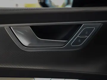 AUDI RS 6 Avant qu DYNAMIK-PAK-PLUS KERAMIK LASER 1HD