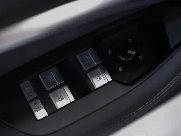 AUDI RS 6 Avant qu DYNAMIK-PAK-PLUS KERAMIK LASER 1HD